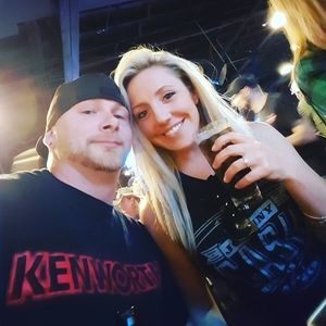 Meet your Posher, Alyssa